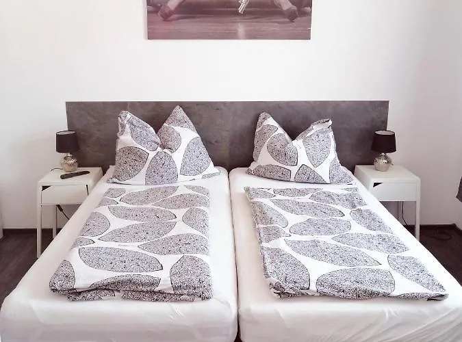 Betterhome Am Stadion I Free Parking I Self Check-in * Štýrský Hradec